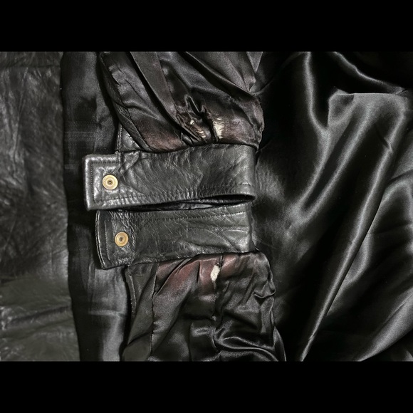 Vintage Slouchy Leather Jacket - Unisex Small Oversized Fit - Picture 13 of 13